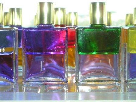 �J���[�{�g��